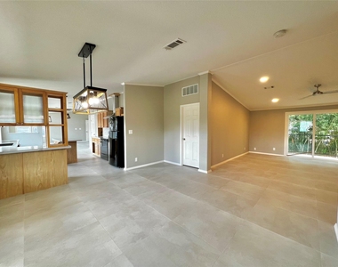 14505 Alice Rd Unit A Road - Photo Thumbnail 2