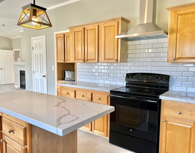 14505 Alice Rd Unit A Road - Photo Thumbnail 5