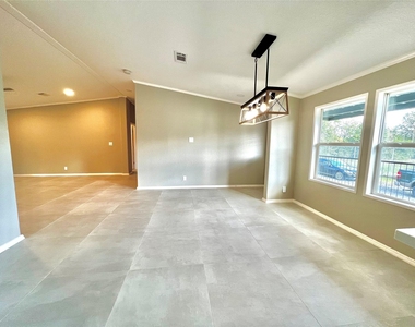 14505 Alice Rd Unit A Road - Photo Thumbnail 4
