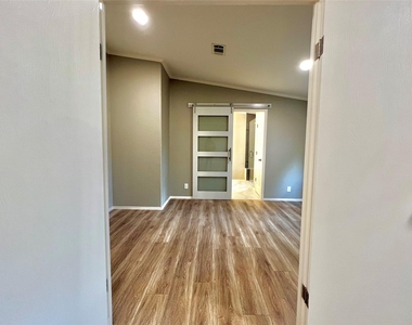 14505 Alice Rd Unit A Road - Photo Thumbnail 15