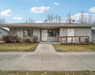 131 Shady Ln - Photo Thumbnail 16