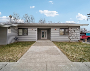 131 Shady Ln - Photo Thumbnail 13