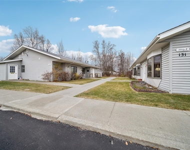 131 Shady Ln - Photo Thumbnail 17