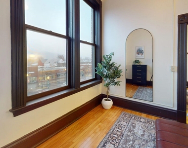 101 Main - Photo Thumbnail 5