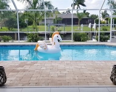 1424 Windsor Court - Photo Thumbnail 26