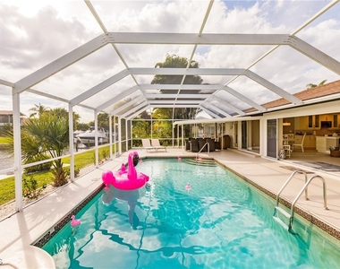 1424 Windsor Court - Photo Thumbnail 28