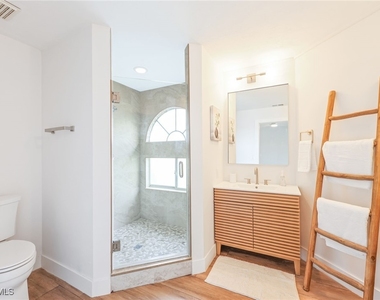 2711 Citrus Lake Drive - Photo Thumbnail 25