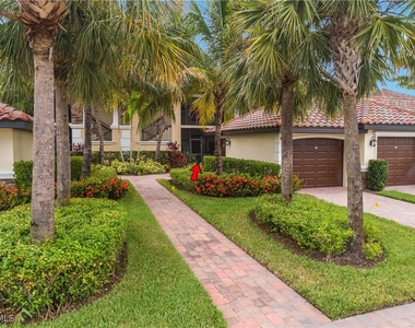 9533 Avellino Way - Photo Thumbnail 5
