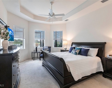 7863 Valencia Court - Photo Thumbnail 19