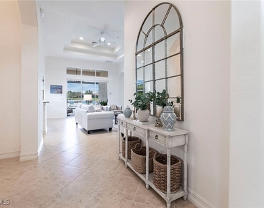 7863 Valencia Court - Photo Thumbnail 4