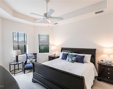 7863 Valencia Court - Photo Thumbnail 21