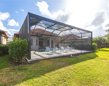 7863 Valencia Court - Photo Thumbnail 46