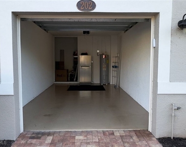 23611 Alamanda Drive - Photo Thumbnail 9