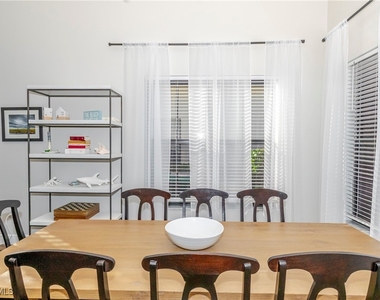 5104 Salerno Street - Photo Thumbnail 25