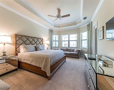 9560 Firenze Circle - Photo Thumbnail 6