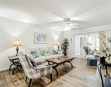 28221 Pine Haven Way - Photo Thumbnail 17