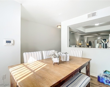 28221 Pine Haven Way - Photo Thumbnail 9