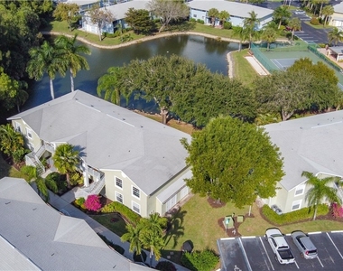 28221 Pine Haven Way - Photo Thumbnail 3