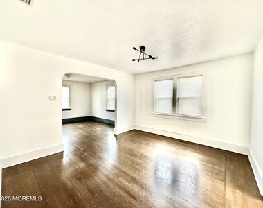 140 Wall Street - Photo Thumbnail 7