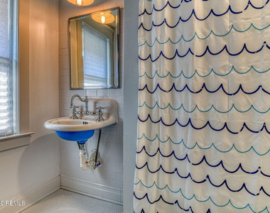 36 Heck Avenue - Photo Thumbnail 32