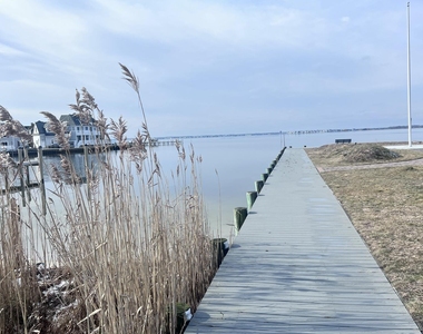 447 N Highway 35 - Photo Thumbnail 13