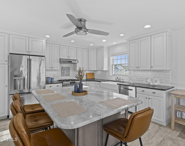 447 N Highway 35 - Photo Thumbnail 4
