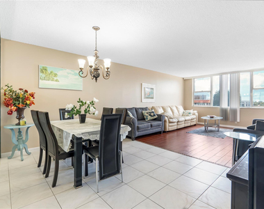 3180 S Ocean Drive - Photo Thumbnail 6