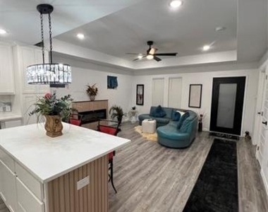 1202 Morrell Avenue - Photo Thumbnail 4