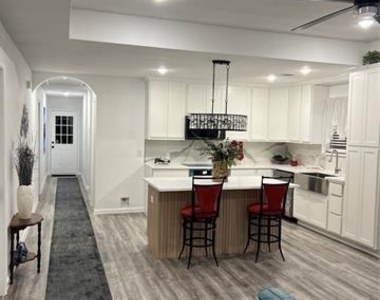 1202 Morrell Avenue - Photo Thumbnail 5