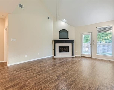 5301 Lily Drive - Photo Thumbnail 5