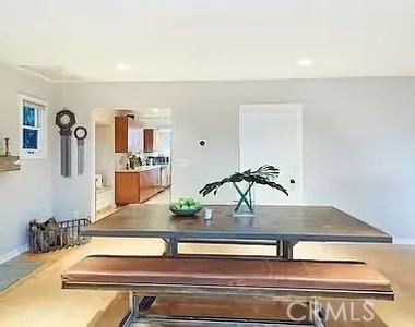 2597 Dearborn - Photo Thumbnail 27