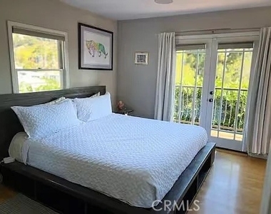 2597 Dearborn - Photo Thumbnail 4