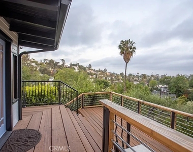 2597 Dearborn - Photo Thumbnail 16