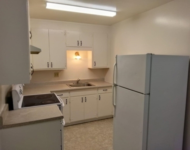 2131 Stanton Ave - Photo Thumbnail 1