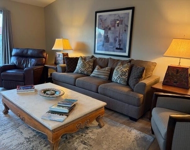 726 N Vista Lago N - Photo Thumbnail 6
