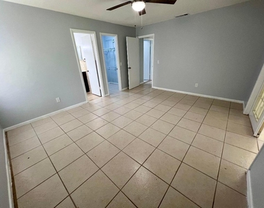 2617 Sw Chestnut Lane - Photo Thumbnail 16
