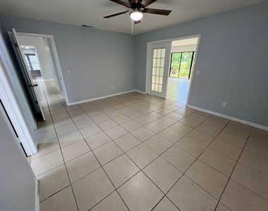 2617 Sw Chestnut Lane - Photo Thumbnail 17