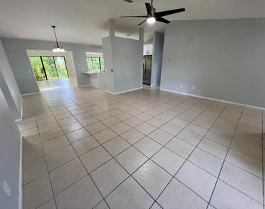 2617 Sw Chestnut Lane - Photo Thumbnail 7