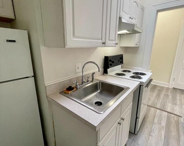 7347 Wisconsin Avenue - Photo Thumbnail 10