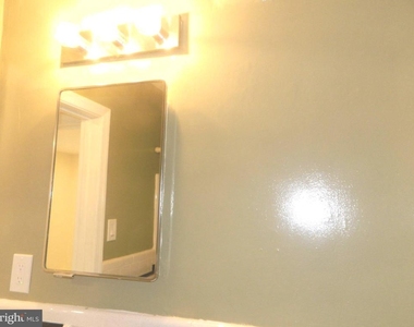513 12th Street Ne - Photo Thumbnail 24