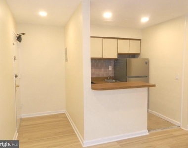 513 12th Street Ne - Photo Thumbnail 8
