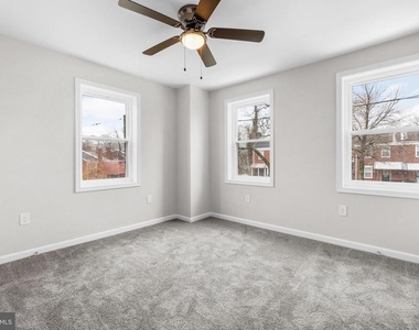 4686 A Street Se - Photo Thumbnail 16
