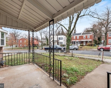 4686 A Street Se - Photo Thumbnail 3
