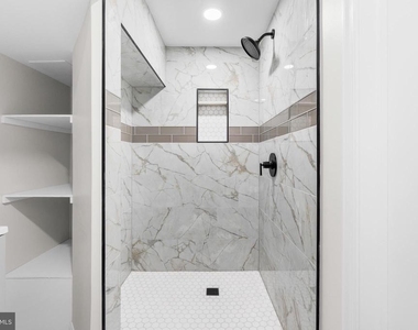 4686 A Street Se - Photo Thumbnail 27