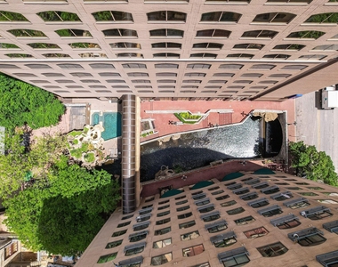 507 Sabine St - Photo Thumbnail 25
