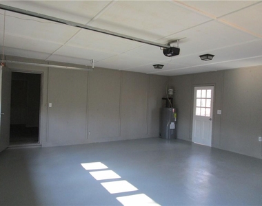 3730 Newport Drive - Photo Thumbnail 49