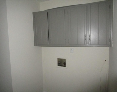 3730 Newport Drive - Photo Thumbnail 44