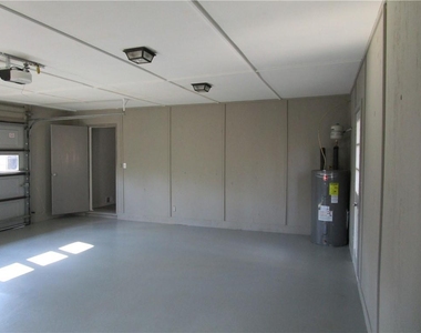 3730 Newport Drive - Photo Thumbnail 47