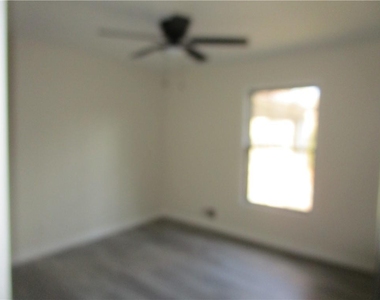 3730 Newport Drive - Photo Thumbnail 41