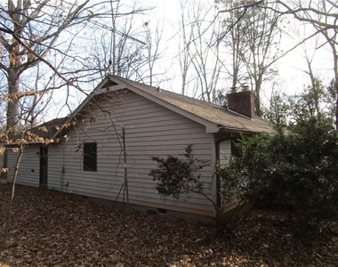 3730 Newport Drive - Photo Thumbnail 9